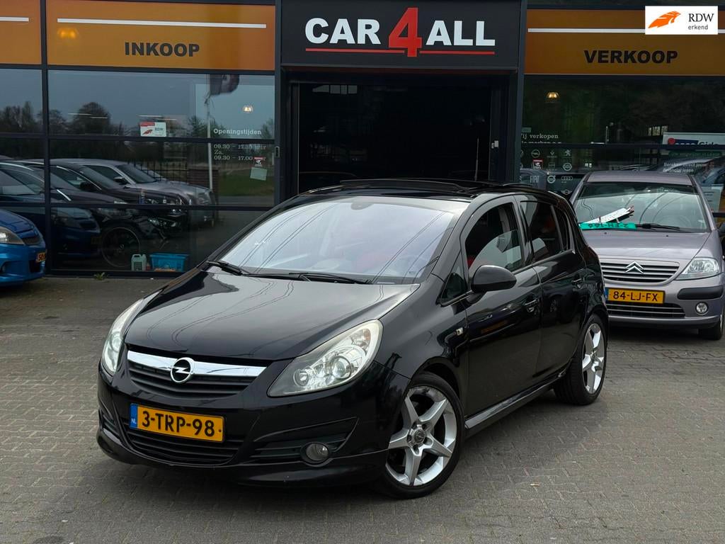Opel Corsa 1.6-16V GSI PANO/PDC/NAVI/XENON/RODE GORDELS/LMVE, Parkeersensor, Stof, Gebruikt, Zwart
