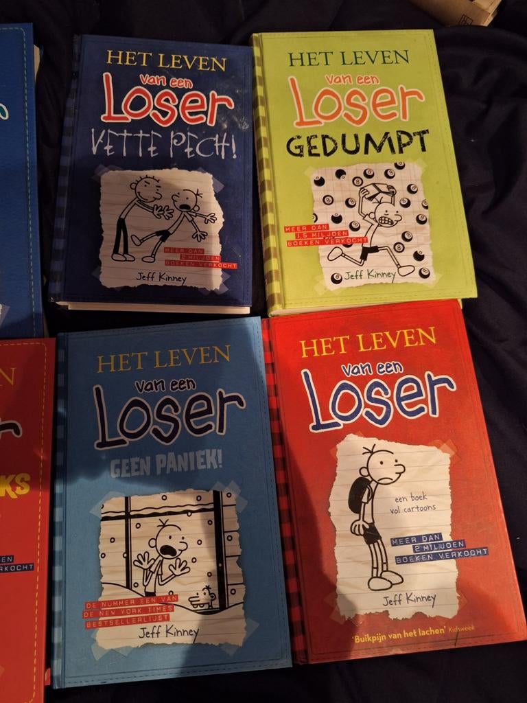 Het leven van een Loser - 8 boeken + Loserlijst, Boeken, Ophalen of Verzenden, Gelezen, Fictie algemeen