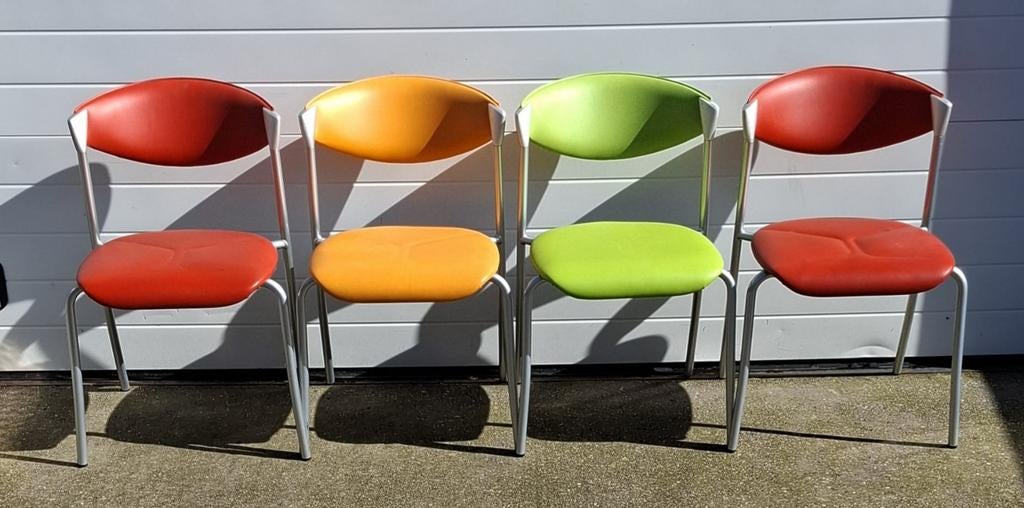 Laatste 4 Exsta design stoelen vergaderstoelen kantine cafe, Ophalen of Verzenden, Zo goed als nieuw, Vijf, Zes of meer stoelen