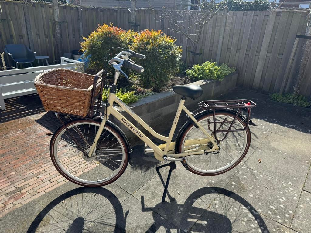 Gazelle heavy duty 3 versnellingen damesfiets, Fietsen en Brommers, Fietsen | Dames | Damesfietsen, Ophalen, Versnellingen, Gazelle