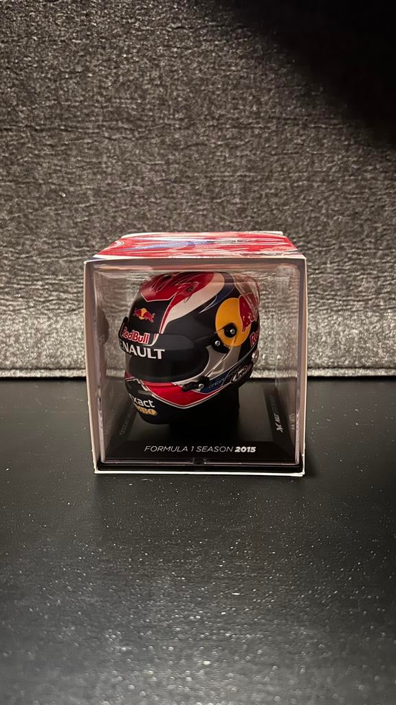 Max Verstappen 2015 Seizoens Helm 1:4, Verzamelen, Automerken, Motoren en Formule 1, Ophalen of Verzenden, Nieuw, Formule 1