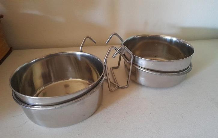 Beeztees CoopCup Inox met houder hondenvoerbak, Dieren en Toebehoren, Hondenvoerbakken en Drinkbakken, Gebruikt, Ophalen of Verzenden