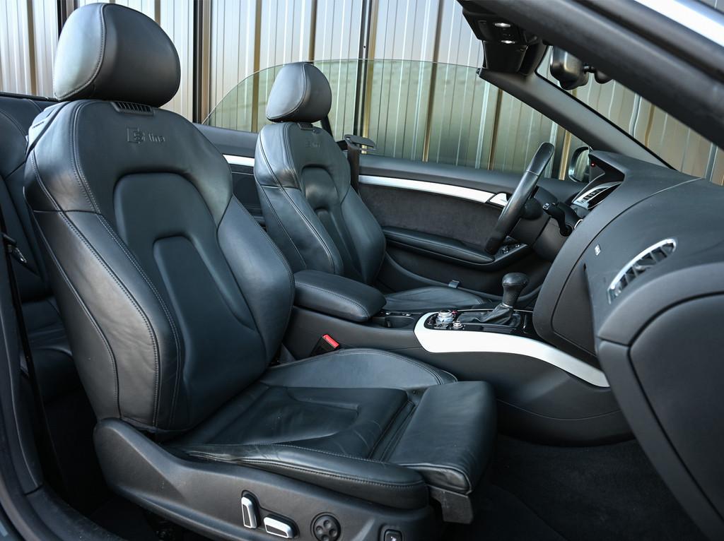 Audi A5 Cabriolet 3.0 TDI quattro Sport Edition | NL-Auto |, Auto's, Audi, Automaat, Gebruikt, Cabriolet, 4 stoelen