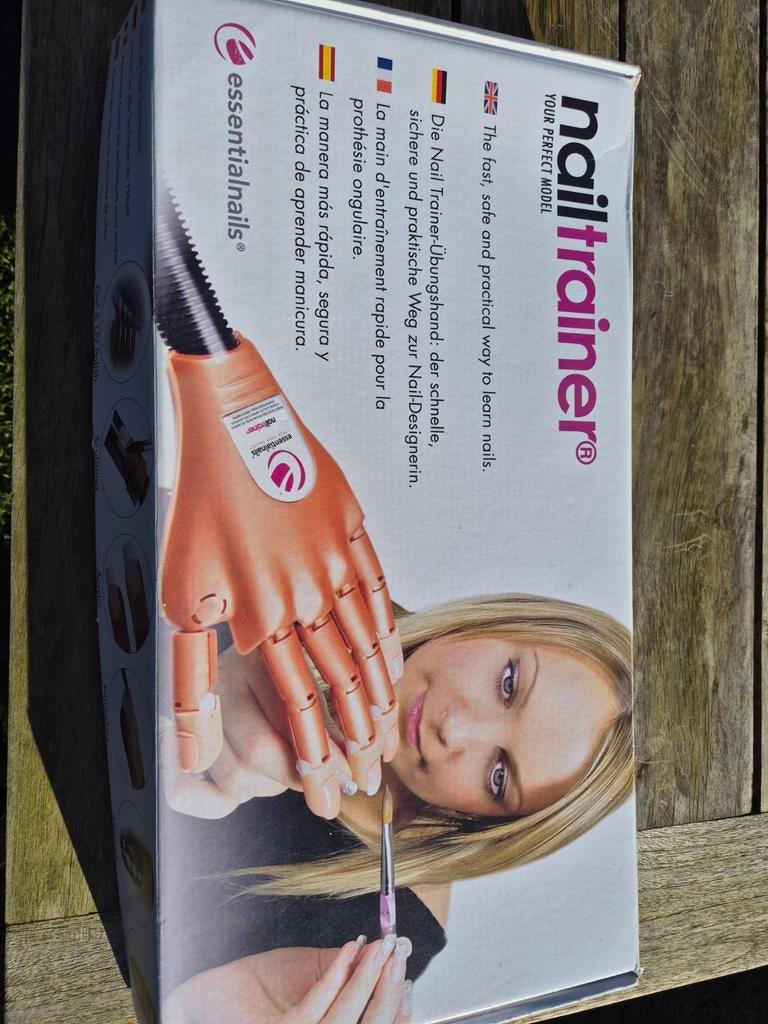 Professionele oefenhand voor nagelstyliste - Nailtrainer, Ophalen of Verzenden, Zo goed als nieuw, Overige typen