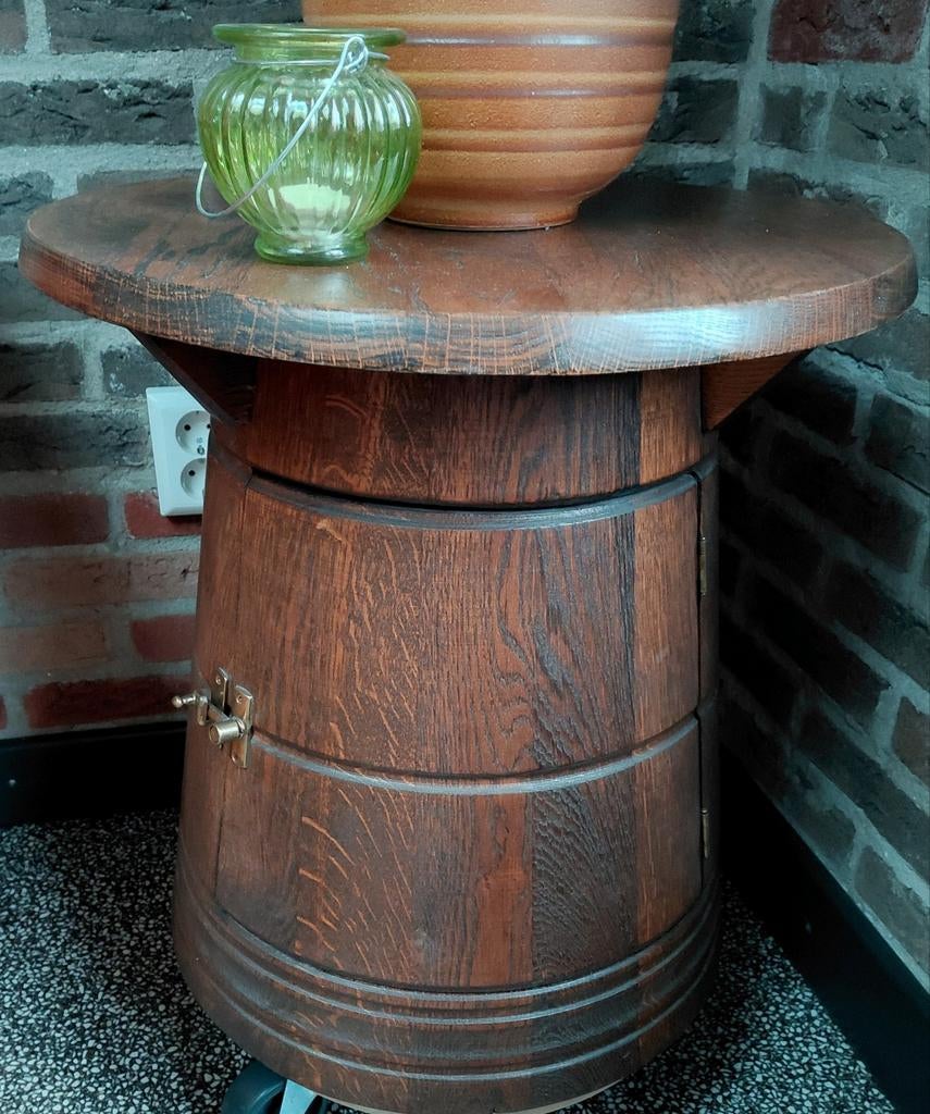 Bartafel wijntafel bijzettafel eiken 'vat' tafel, Minder dan 55 cm, Eiken robuust, Rond, Zo goed als nieuw