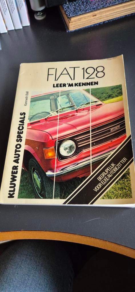 Fiat 128 Leer 'm kennen Kluwer auto specials, Boeken, Ophalen of Verzenden, Gelezen, Overige merken, Kluwer