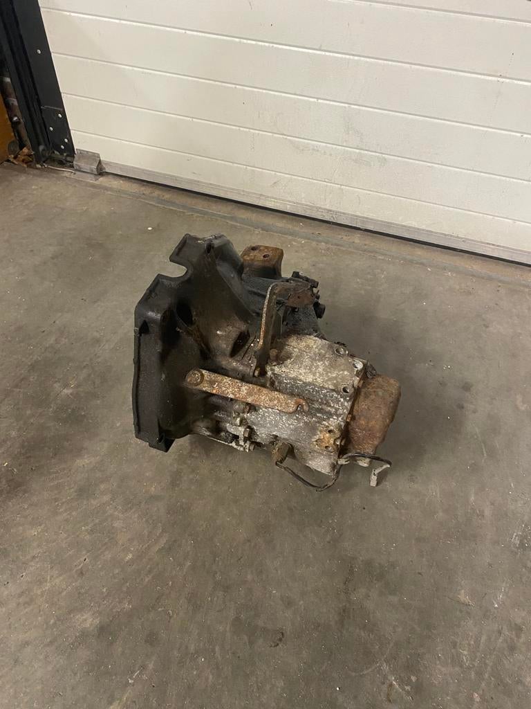 Daihatsu charade g100 vernsellingsbak, Auto-onderdelen, Ophalen, Daihatsu