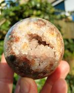Mooie veelkleurige kwarts geode bol, Ophalen of Verzenden, Mineraal