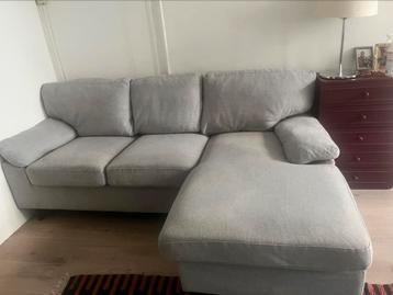 JYSK drie zits bank grijs chaise lounge