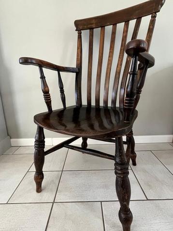 Vintage ladderback chair (leun stoel) beschikbaar voor biedingen