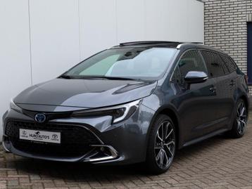 Toyota Corolla Touring Sports Hybrid 200 Executive | Panoram beschikbaar voor biedingen