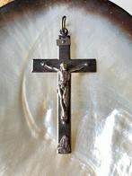 Oude grote echt zilveren hanger: crucifix, kruis, Ophalen of Verzenden, Zilver