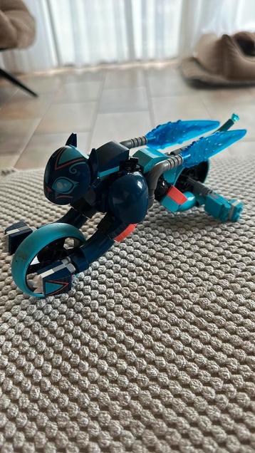 Motor met poppetje beschikbaar voor biedingen