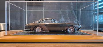 Ferrari 250 GT Lusso 1962
Merk KK-SCALE
Schaal 1 18 beschikbaar voor biedingen