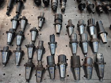 Metaal Houders SK 50 Din 69871 / Mas BT50 beschikbaar voor biedingen