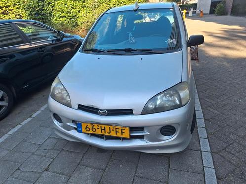 Goede automaat weinig km vol Daihatsu YRV 1.3 AUT 2001 Grijs, Auto's, Daihatsu, Particulier, YRV, Airbags, Airconditioning, Boordcomputer