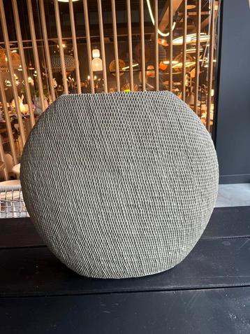 Zandkleurige ovale vaas Light & Living nieuw beschikbaar voor biedingen