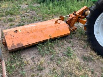 Votex Klepelmaaier beschikbaar voor biedingen