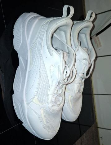 Puma fitness schoenen beschikbaar voor biedingen