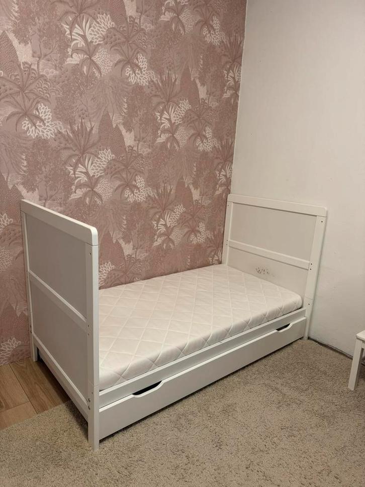 Petit Amélie meegroeibed 70x140, Kinderen en Baby's, Kinderkamer | Bedden, Gebruikt, 140 tot 160 cm, 70 tot 85 cm, Matras, Ophalen