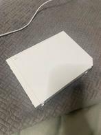 Nintendo Wii Console - Wit, Spelcomputers en Games, Spelcomputers | Nintendo Wii, Ophalen, Gebruikt, Met 2 controllers