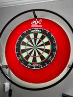 Dartset - Winmau dartbord- Winmau verlichting (Bieden mag), Sport en Fitness, Darts, Ophalen of Verzenden, Zo goed als nieuw, Dartbord