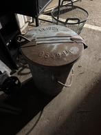 Brocante vuilnisemmer Leiden, Ophalen