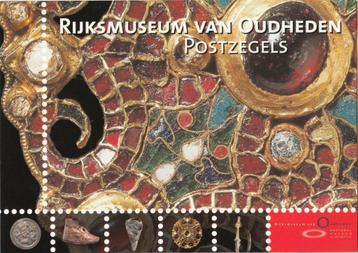 Mapje met persoonlijke zegels Rijksmuseum van Oudheden  beschikbaar voor biedingen