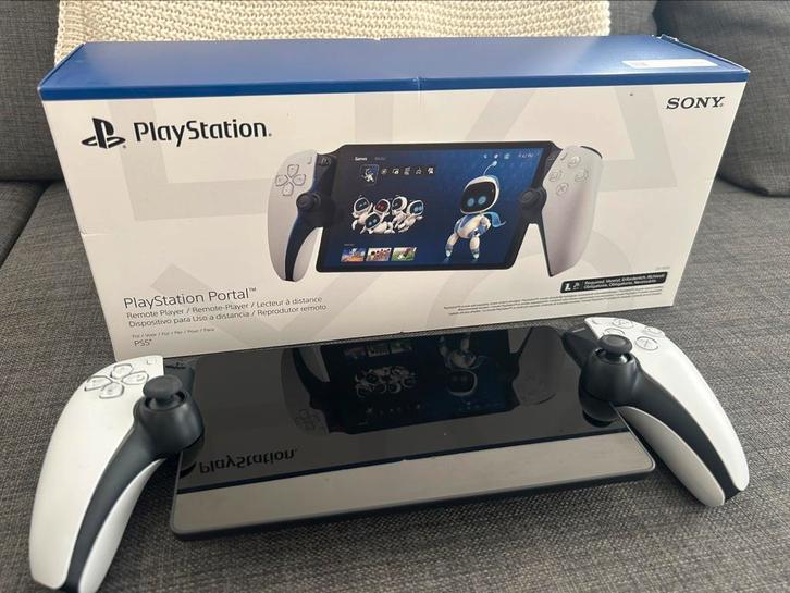 PlayStation Portal Remote Player, Spelcomputers en Games, Spelcomputers | Sony PlayStation 5, Zo goed als nieuw, Ophalen