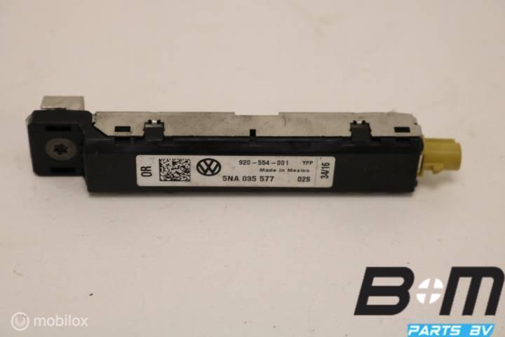 Antenneversterker VW Tiguan Allspace 5NA035577, Auto diversen, Autoradio's, Gebruikt