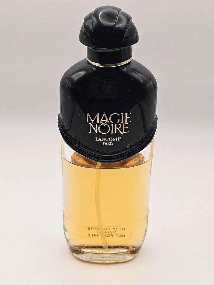 Magie Noire by Lancome 60/100ml Eau De Toilette vintage, Sieraden, Tassen en Uiterlijk, Uiterlijk | Parfum, Zo goed als nieuw