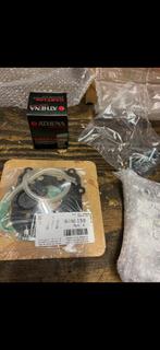 Derbi cilinder athena power valve 50cc nt nieuw type nieuw, Fietsen en Brommers, Derbi, Derbi, Nieuw, Derbi.nl