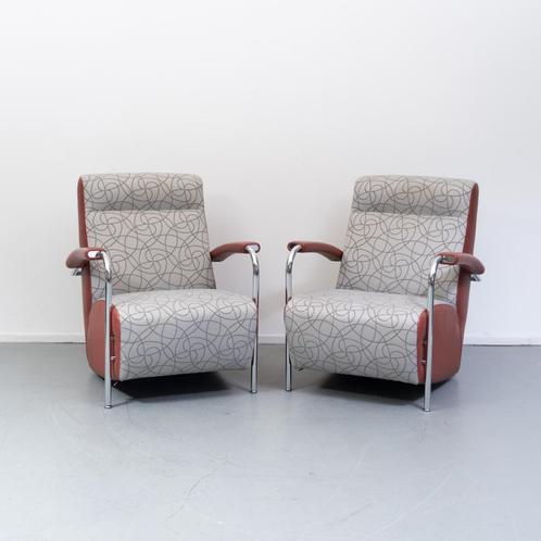 2x Leolux Scylla Hoge Rug crême rondjes motief / rood, Huis en Inrichting, Fauteuils, Zo goed als nieuw, Leer, Stof, Ophalen of Verzenden