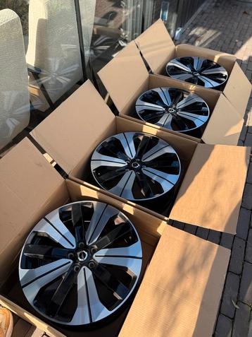 Mooie originele 19 inch volvo velgen 5x108 beschikbaar voor biedingen