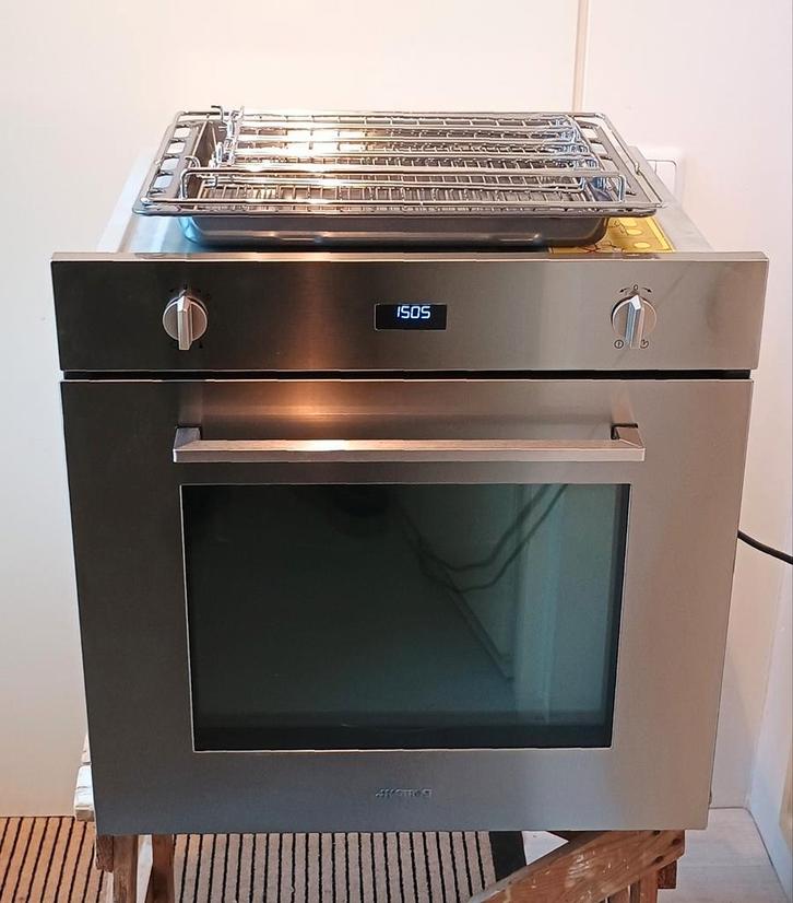 Smeg inbouw heteluchtoven ZGAN SF485X, Witgoed en Apparatuur, Ovens, Zo goed als nieuw, Inbouw, Oven met grill, 45 tot 60 cm, 45 tot 60 cm