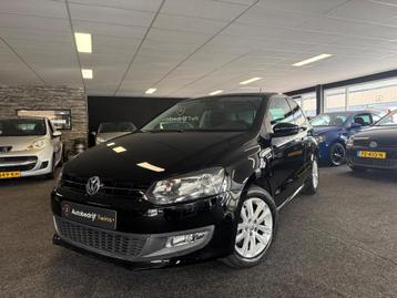 Volkswagen POLO 1.2 style|stoelverwarming|nieuwe ketting beschikbaar voor biedingen