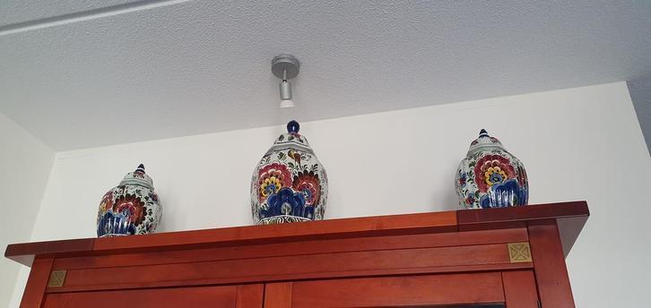 Kaststel delftse vazen 3 delig, Huis en Inrichting, Woonaccessoires | Vazen, Zo goed als nieuw, Overige kleuren, Minder dan 50 cm