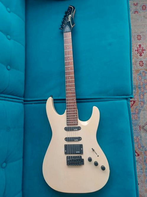 Superstrat Vantage 318T and Semi acoustic partscaster., Muziek en Instrumenten, Snaarinstrumenten | Gitaren | Elektrisch, Gebruikt
