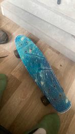 Skate board is veel gebruikt, Sport en Fitness, Skateboarden, Ophalen, Zo goed als nieuw