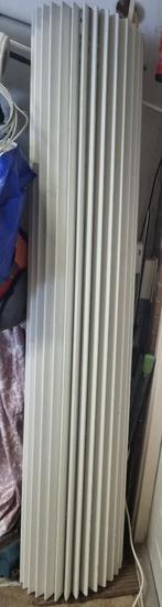Design radiator Jaga iguana circo, Doe-het-zelf en Verbouw, Ophalen, Gebruikt, Radiator