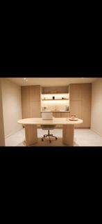 NAGELTAFEL MET AFZUIGING, Ophalen, Overige kleuren, Zo goed als nieuw, Handen en Nagels