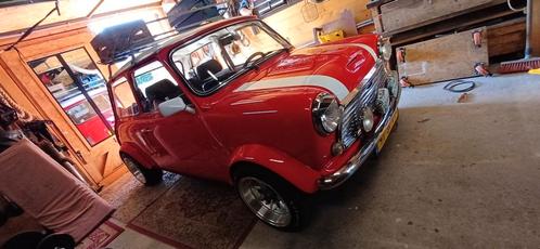 Mini 1992 Rood mini cooper oldtimer  classic mini classic, Auto's, Mini, Benzine, Sedan, Handgeschakeld, Geïmporteerd, Rood, Zwart