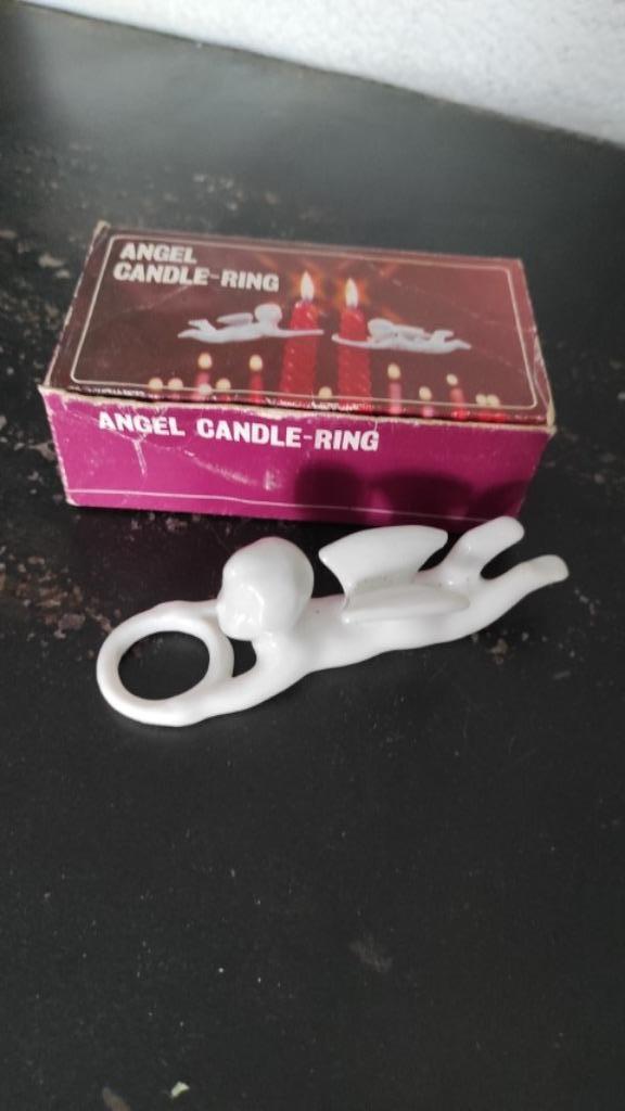 Vintage aardewerk kaarsenringen engeltjes wit 2x, Diversen, Kerst, Zo goed als nieuw, Ophalen of Verzenden