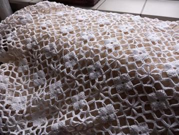 gehaakt dekentje vintage sprei brocante wieg deken baby beschikbaar voor biedingen
