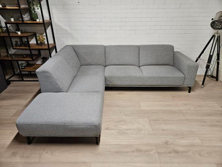 Montel Viano Hoekbank | GRATIS LEVERING, Huis en Inrichting, Banken | Bankstellen, Zo goed als nieuw, Vierpersoons of meer, 150 cm of meer