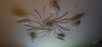 Grote Plafondlamp Bloem Design beschikbaar voor biedingen