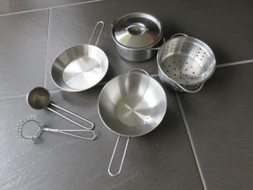 Metalen kookset, pannen ed IKEA, 7 delig kinder speelset beschikbaar voor biedingen