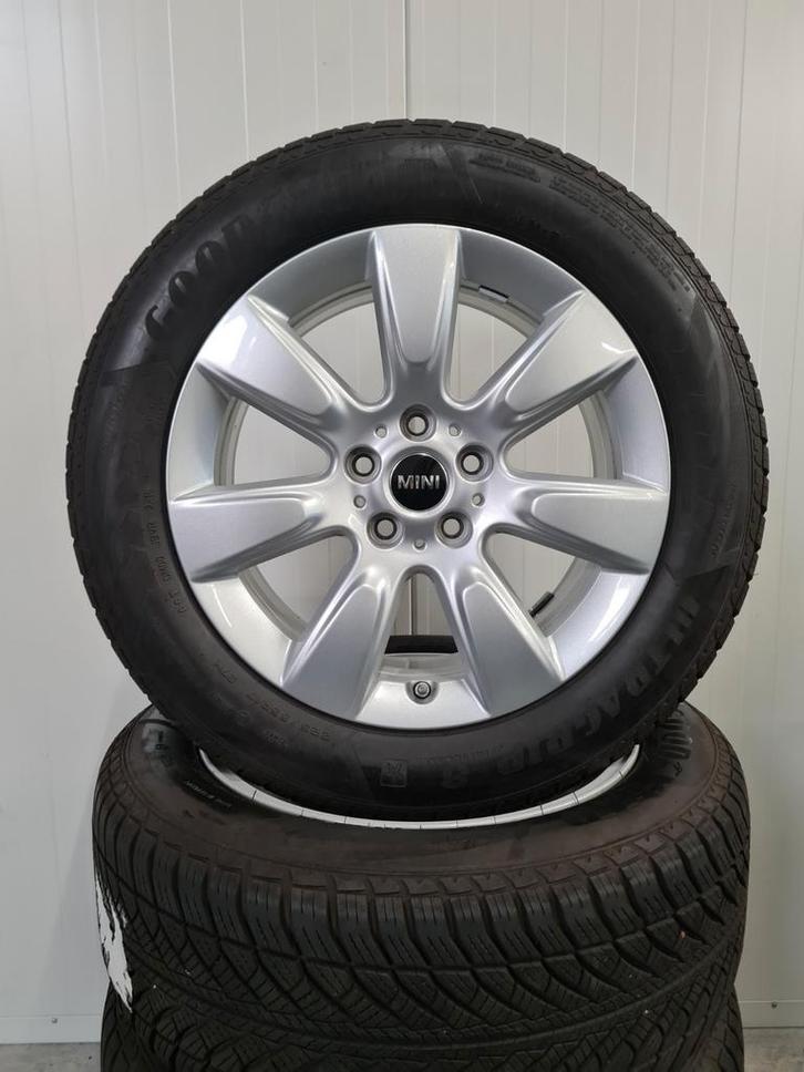 17' Mini Countryman F60 Styling 530 met winterbanden 7.7mm, Auto-onderdelen, Banden en Velgen, Banden en Velgen, Winterbanden