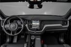 Volvo XC60 2.0 T6 Plug-in hybrid AWD Plus Black Edition Pano, Auto's, 12 maanden, Gebruikt, 4 cilinders, Leder en Stof