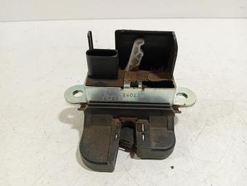 Slot mechaniek kofferdeksel achterklep elektrisch Skoda Yeti beschikbaar voor biedingen